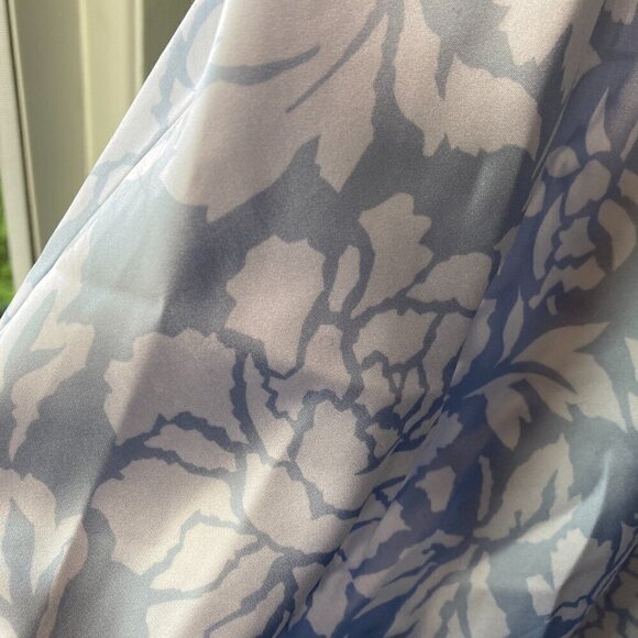 SENSATIONS 2 PIECE Night gown with robe MEDIUM - Picture 7 of 13